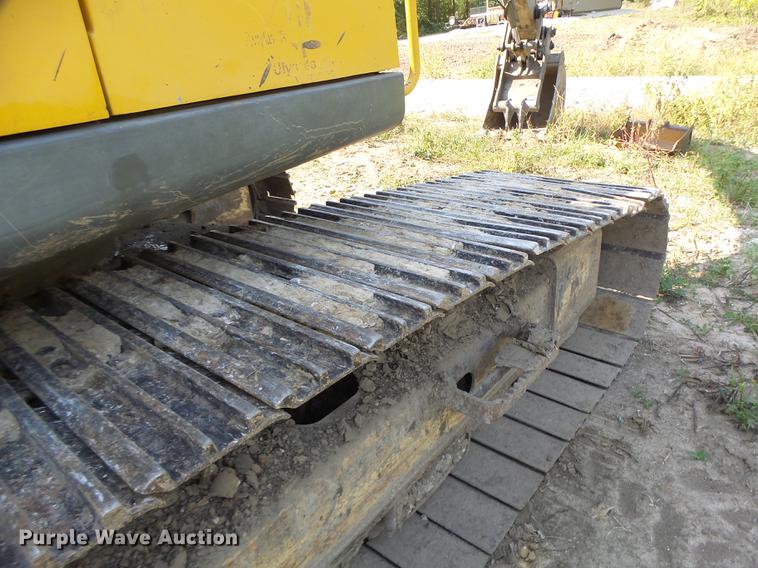 image for item DB1438 2005 Volvo EC240BLC excavator