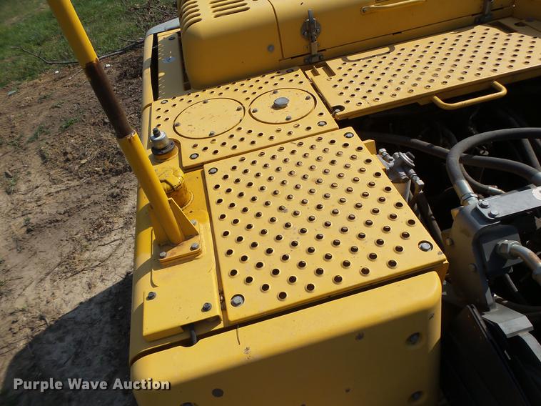 image for item DB1438 2005 Volvo EC240BLC excavator