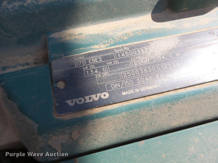 image for item DB1438 2005 Volvo EC240BLC excavator