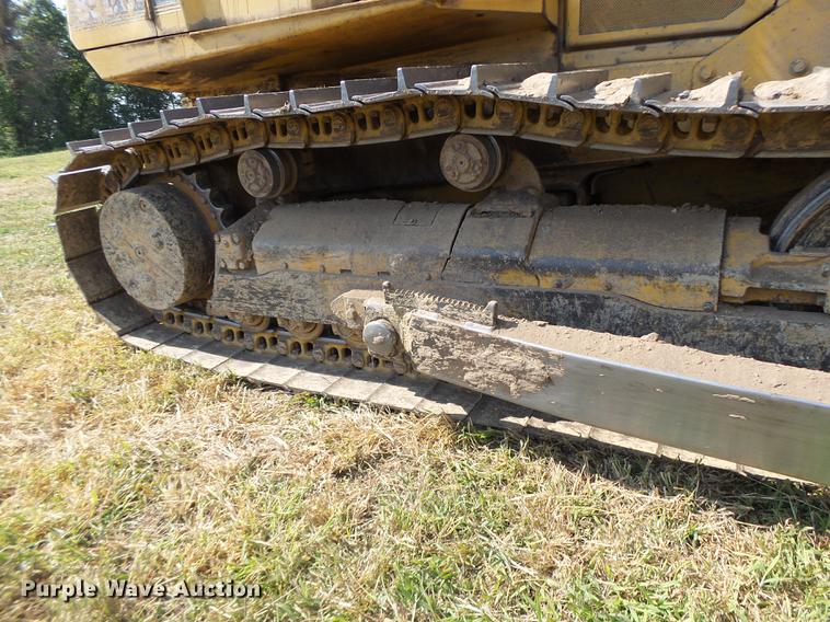 image for item DB1439 1997 John Deere 850C dozer