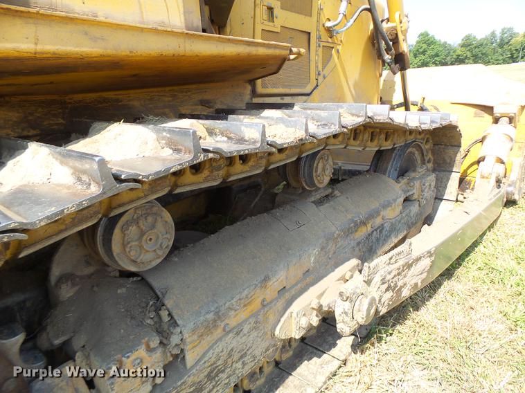 image for item DB1439 1997 John Deere 850C dozer