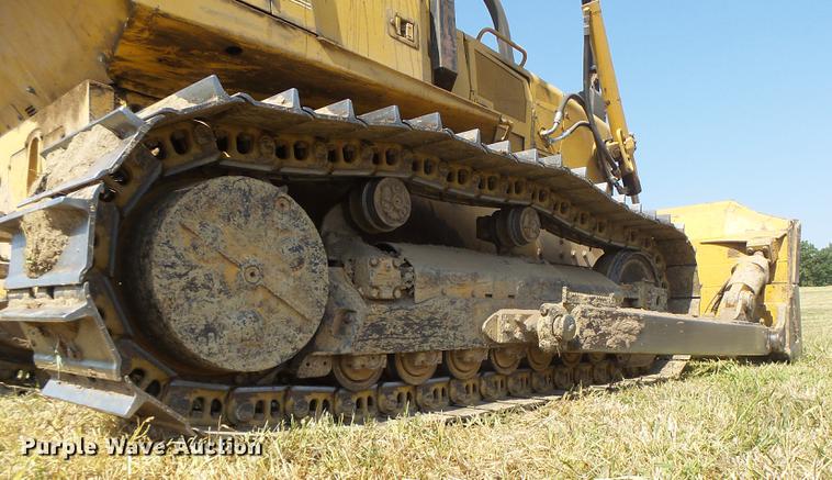 image for item DB1439 1997 John Deere 850C dozer