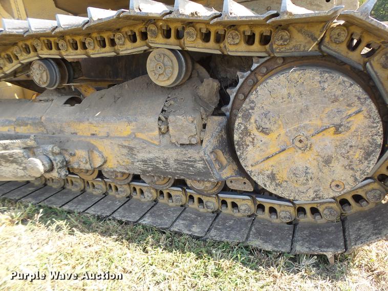 image for item DB1439 1997 John Deere 850C dozer