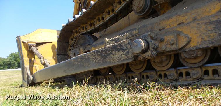 image for item DB1439 1997 John Deere 850C dozer