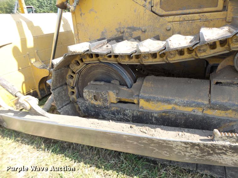 image for item DB1439 1997 John Deere 850C dozer
