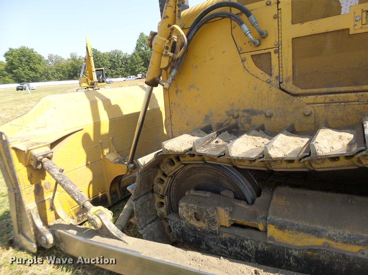 image for item DB1439 1997 John Deere 850C dozer