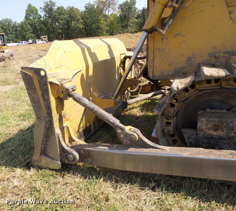 image for item DB1439 1997 John Deere 850C dozer