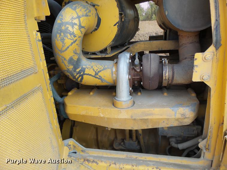 image for item DB1439 1997 John Deere 850C dozer