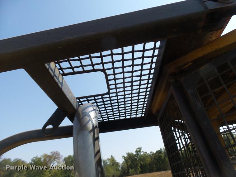 image for item DB1439 1997 John Deere 850C dozer