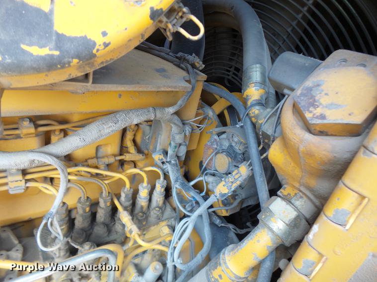 image for item DB1439 1997 John Deere 850C dozer