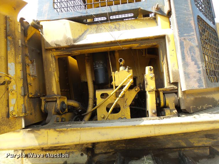 image for item DB1439 1997 John Deere 850C dozer