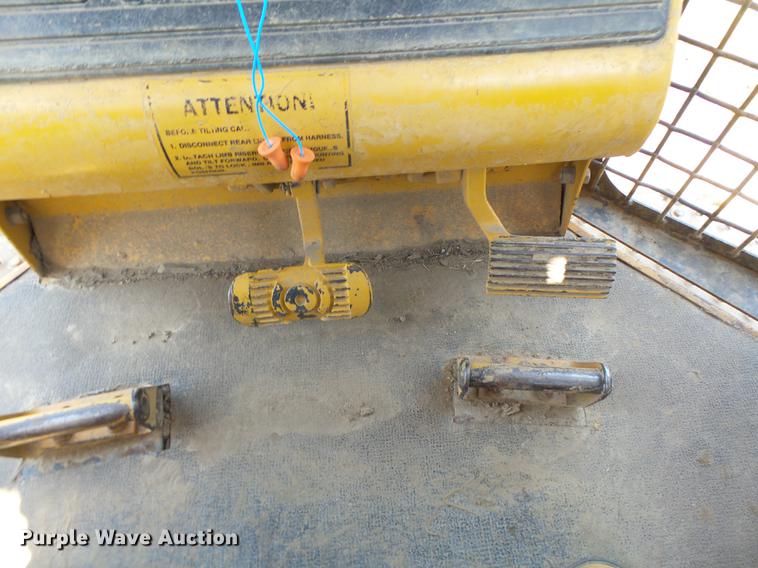 image for item DB1439 1997 John Deere 850C dozer