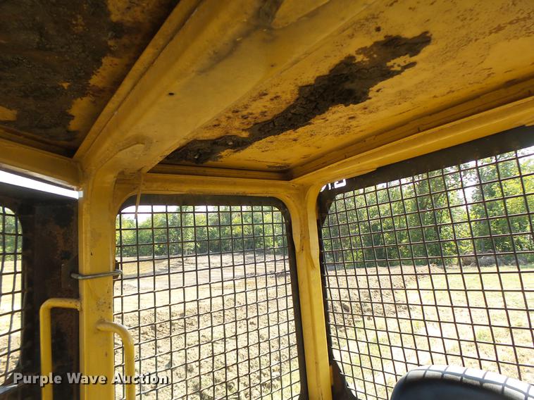 image for item DB1439 1997 John Deere 850C dozer