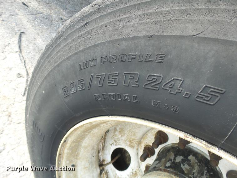 image for item DB1443 2000 Western Star 4964F tank truck