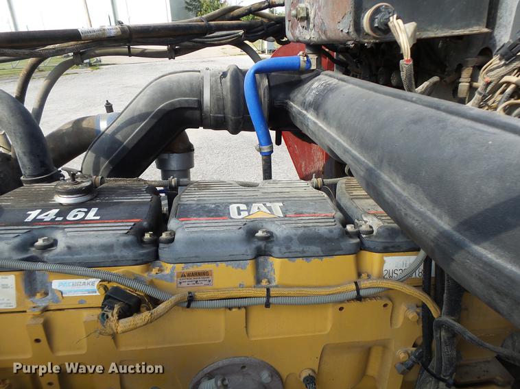 image for item DB1443 2000 Western Star 4964F tank truck