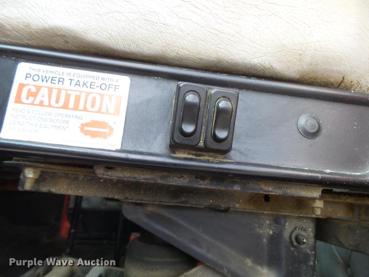 image for item DB1443 2000 Western Star 4964F tank truck