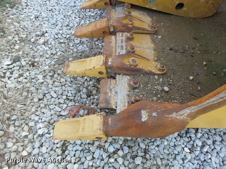 image for item DB1455 Caterpillar 963 loader bucket