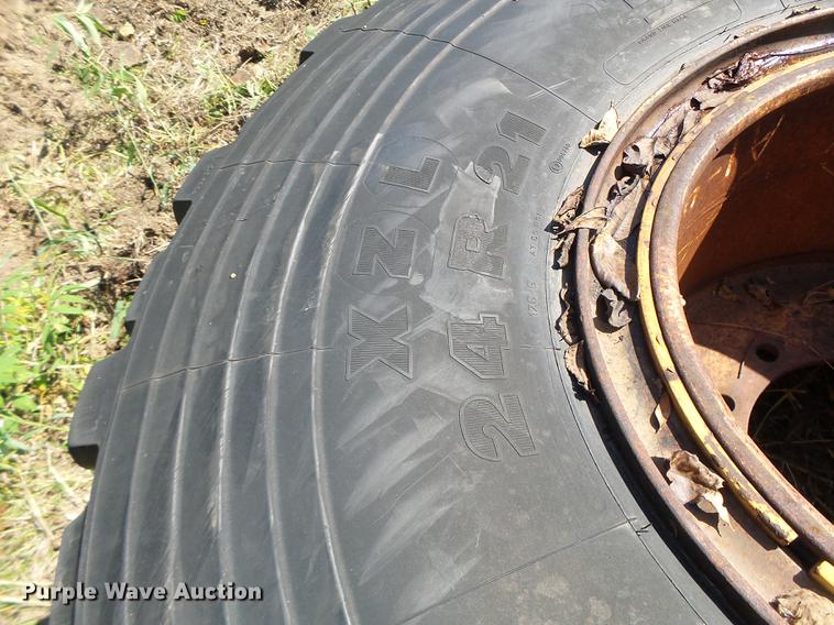 image for item DB1457 (6) 24R21 tires