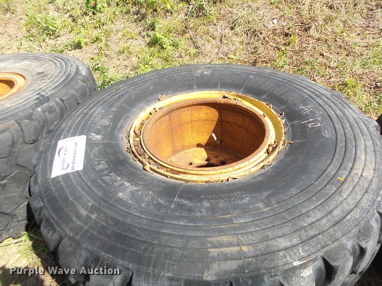 image for item DB1457 (6) 24R21 tires