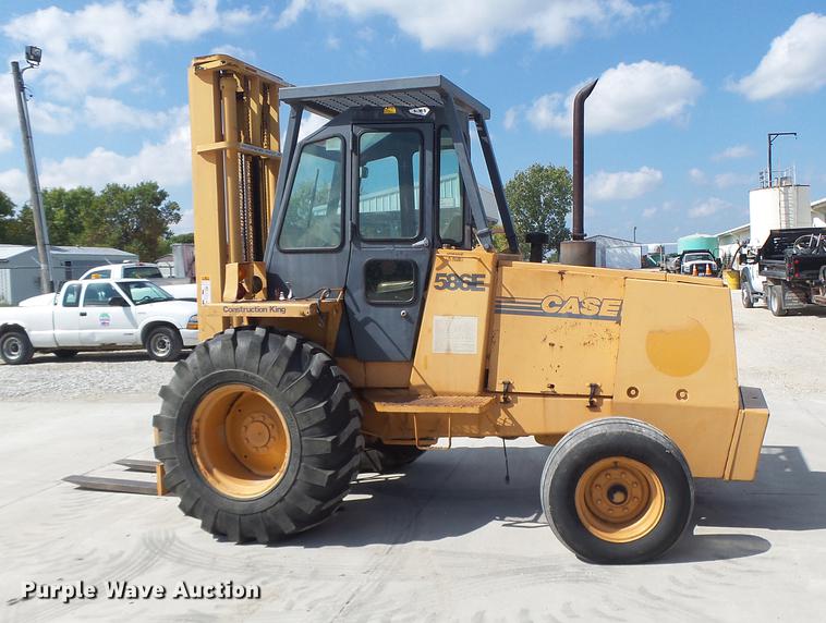 image for item DB1469 1998 Case 586E forklift