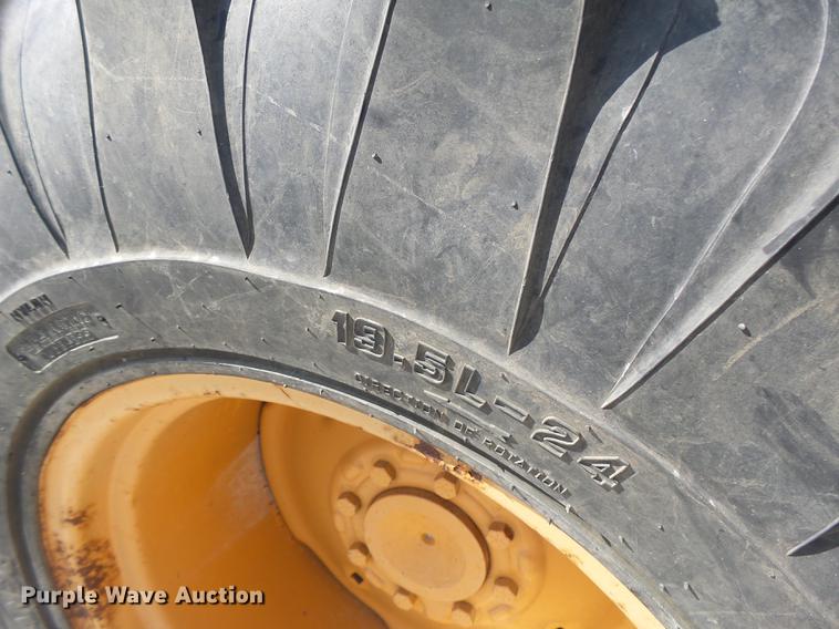 image for item DB1469 1998 Case 586E forklift