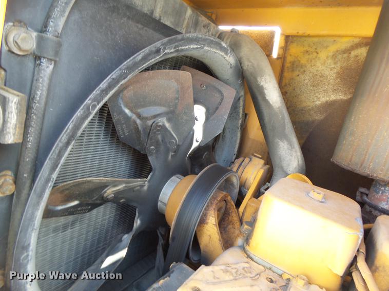 image for item DB1469 1998 Case 586E forklift