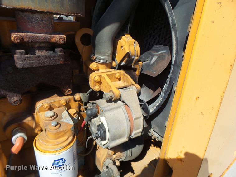 image for item DB1469 1998 Case 586E forklift