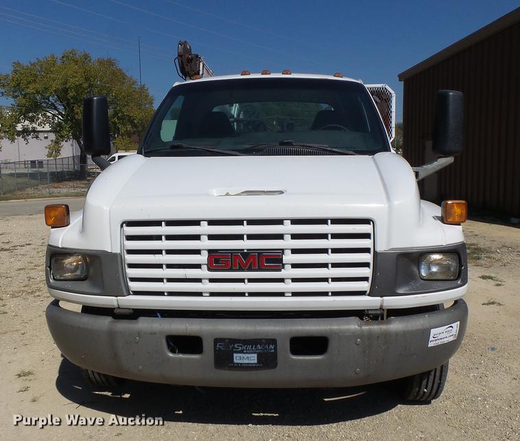 image for item DB1493 2003 GMC C4500 service truck with crane