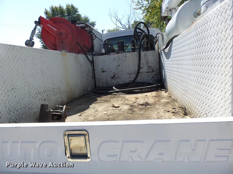 image for item DB1493 2003 GMC C4500 service truck with crane