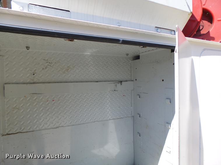 image for item DB1493 2003 GMC C4500 service truck with crane