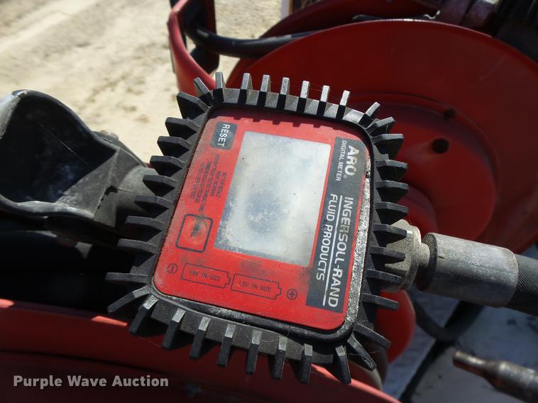 image for item DB1493 2003 GMC C4500 service truck with crane