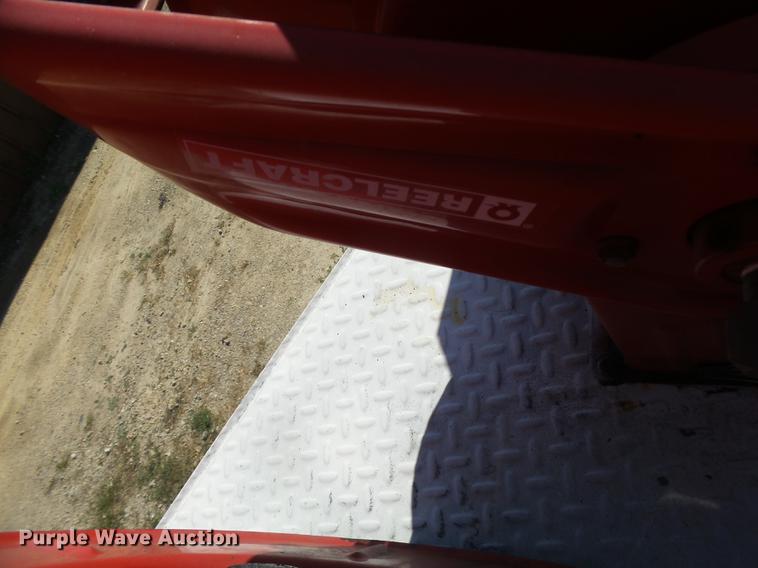 image for item DB1493 2003 GMC C4500 service truck with crane