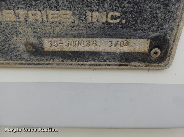 image for item DB1495 2000 International 4700 bucket truck