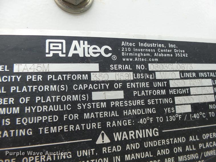 image for item DB1495 2000 International 4700 bucket truck