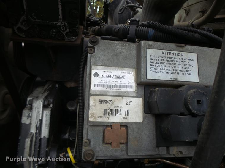 image for item DB1495 2000 International 4700 bucket truck