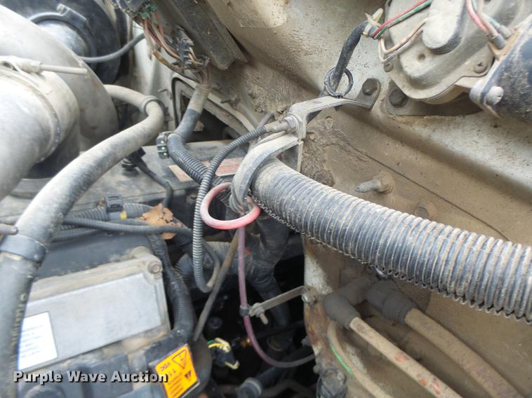 image for item DB1495 2000 International 4700 bucket truck