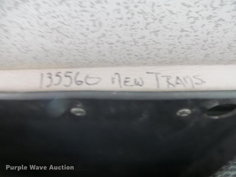 image for item DB1495 2000 International 4700 bucket truck