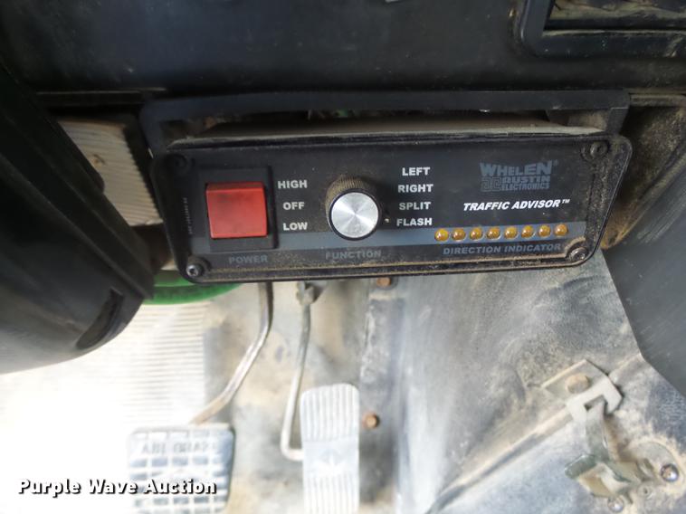 image for item DB1495 2000 International 4700 bucket truck