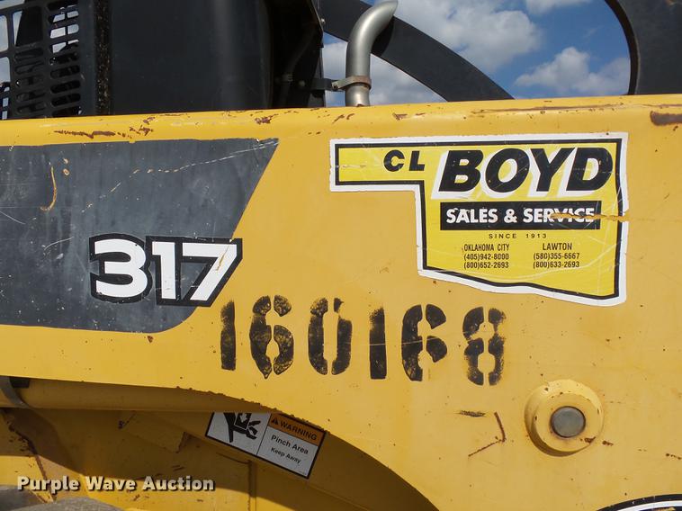 image for item DB4173 2005 John Deere 317 skid steer