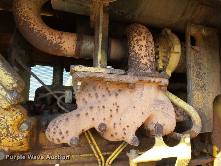 image for item DB4174 1990 John Deere 650G Series IV dozer