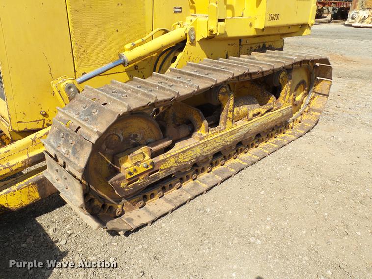 image for item DB4174 1990 John Deere 650G Series IV dozer