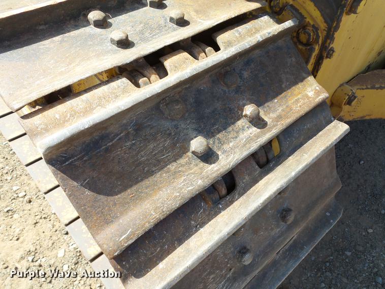 image for item DB4174 1990 John Deere 650G Series IV dozer