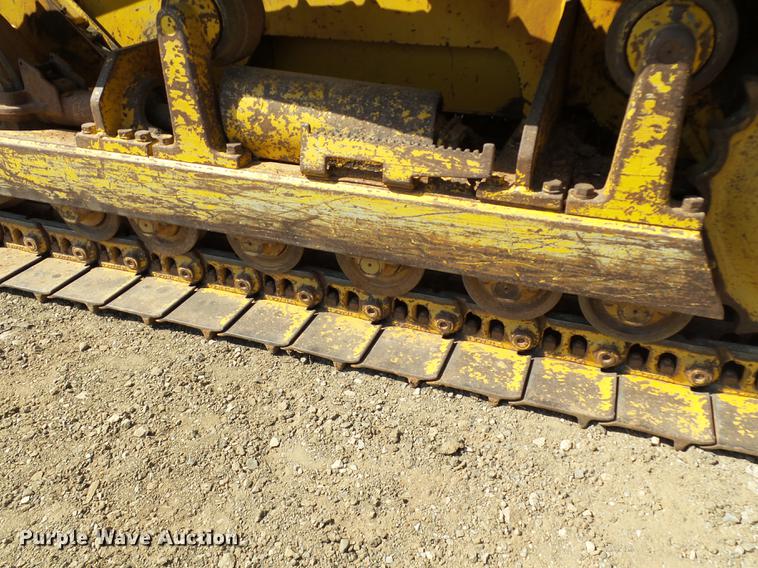 image for item DB4174 1990 John Deere 650G Series IV dozer