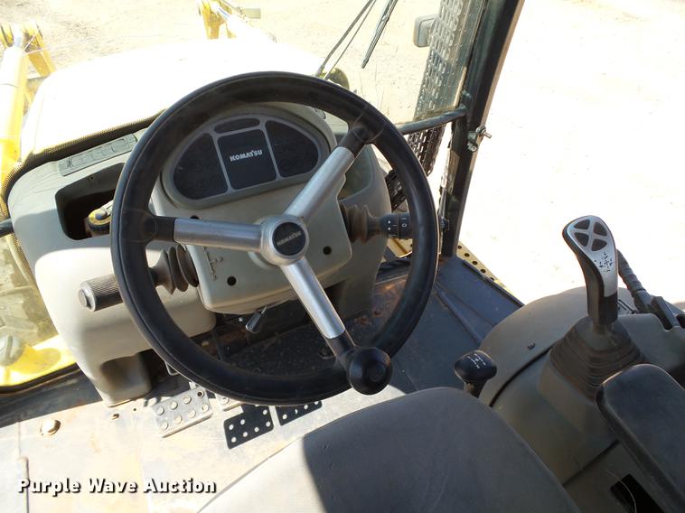 image for item DB4175 2007 Komatsu WB146-5 backhoe