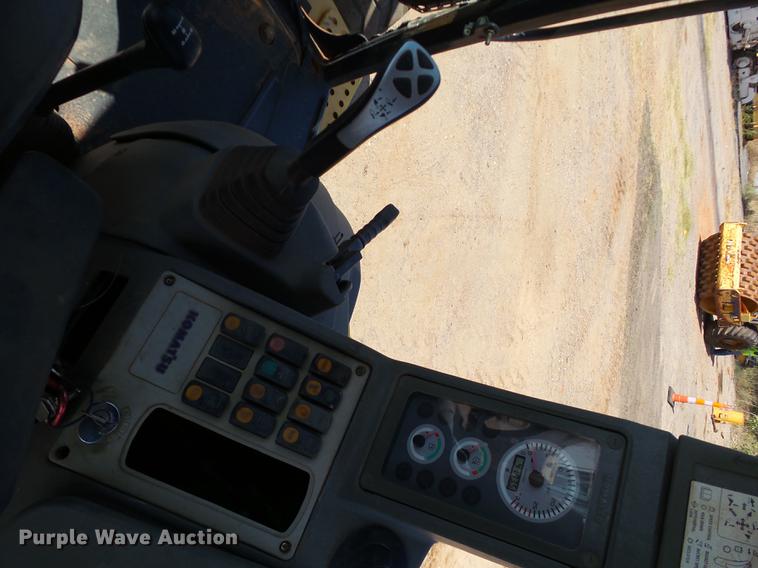 image for item DB4175 2007 Komatsu WB146-5 backhoe