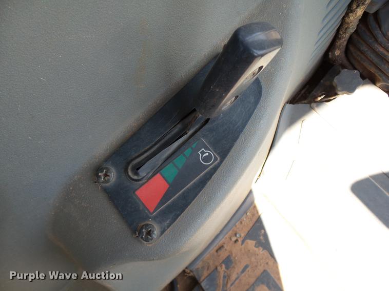 image for item DB4175 2007 Komatsu WB146-5 backhoe