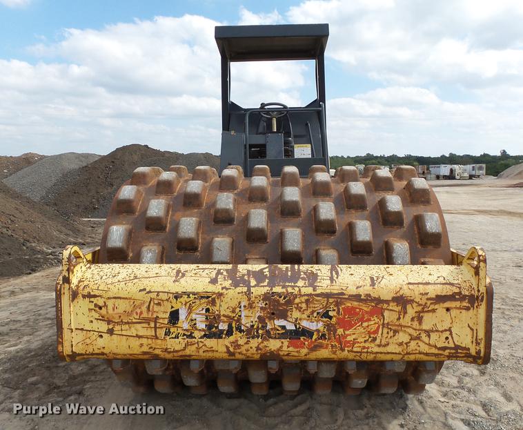 image for item DB4176 2005 Hypac C852C single drum compactor