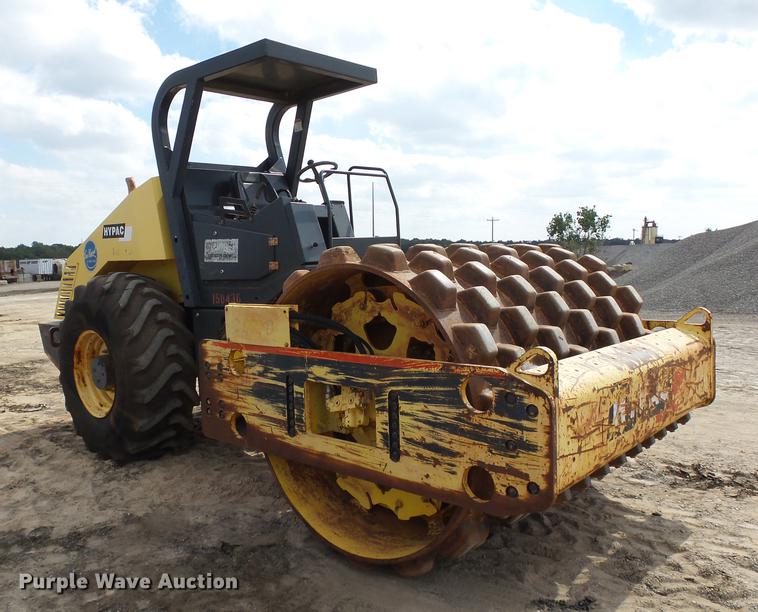 image for item DB4176 2005 Hypac C852C single drum compactor