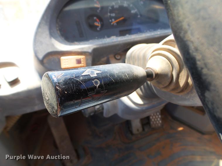 image for item DB4195 2006 Komatsu WA320-5L wheel loader