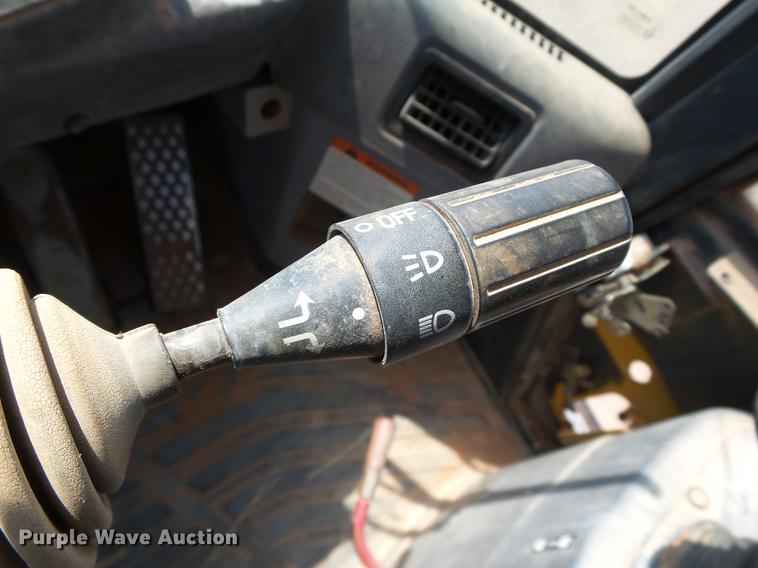 image for item DB4195 2006 Komatsu WA320-5L wheel loader